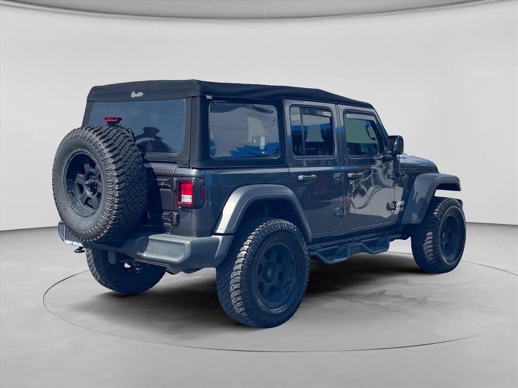 Used 2018 Jeep Wrangler Unlimited Sport S AWD/4WD image 7