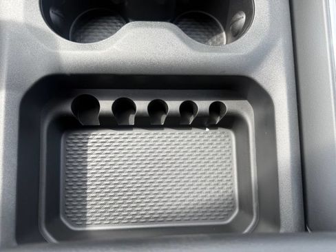 New 2026 RAM 2500 Laramie AWD/4WD image 31