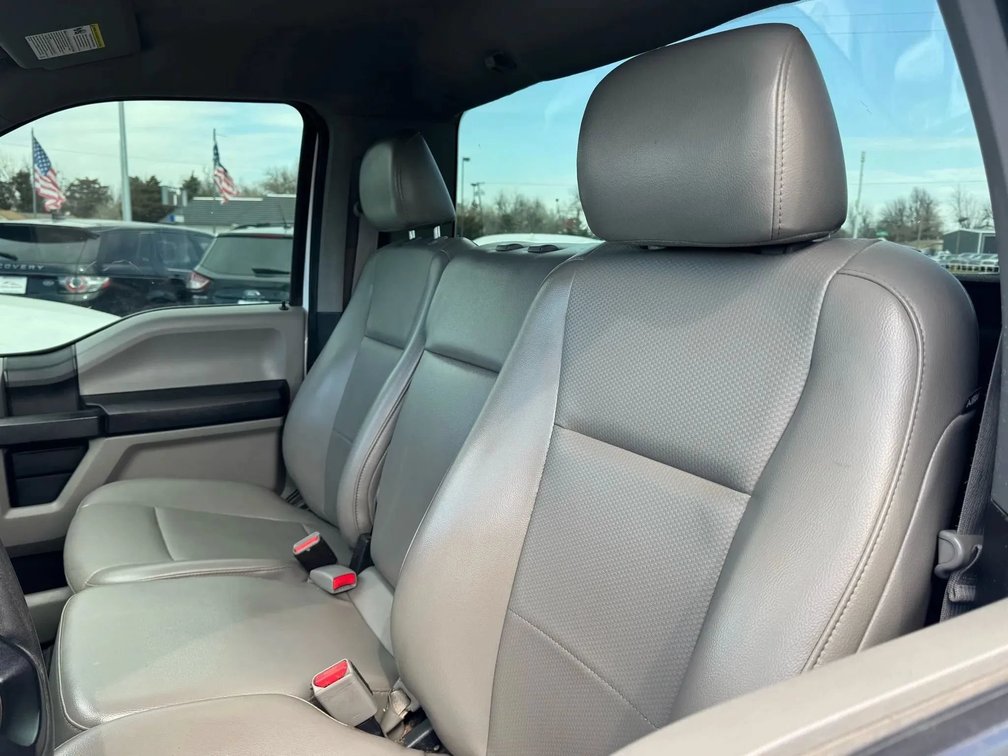 Used 2017 Ford F150 XL w/ Equipment Group 101A Mid AWD/4WD image 28
