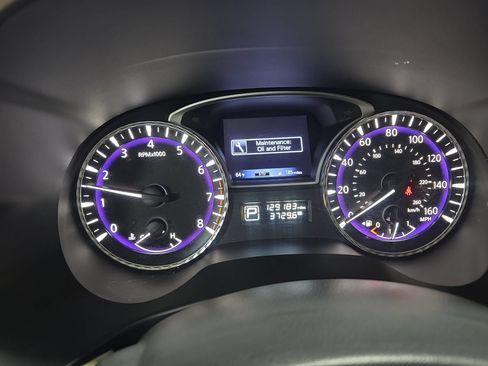 Used 2018 INFINITI QX60 Luxe w/ Deluxe Technology Package AWD/4WD image 19