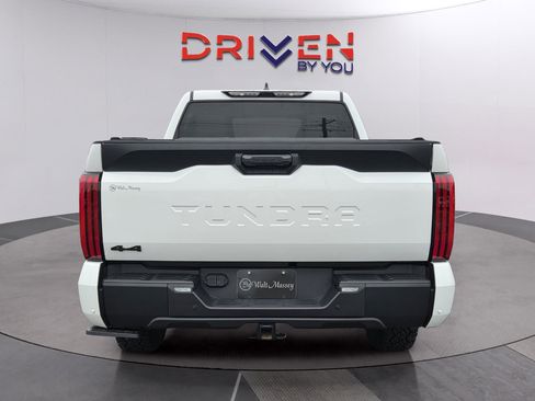 Used 2025 Toyota Tundra SR5 w/ SR5 Premium Package AWD/4WD image 4