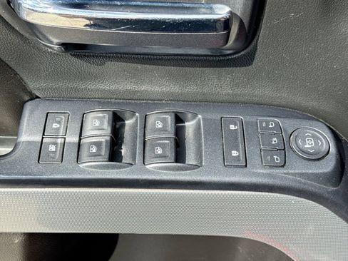 Used 2016 Chevrolet Silverado 2500 LTZ w/ Duramax Plus Package AWD/4WD image 22