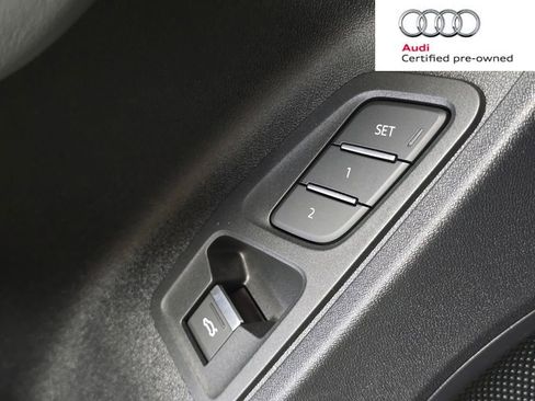 Certified 2026 Audi Q3 quattro 2.0T w/ 20" Wheel Package AWD/4WD image 16