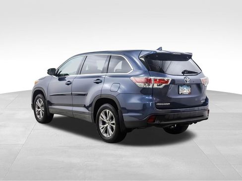 Used 2016 Toyota Highlander Plus image 3