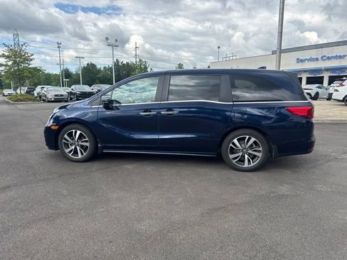 Certified 2024 Honda Odyssey Touring image 17