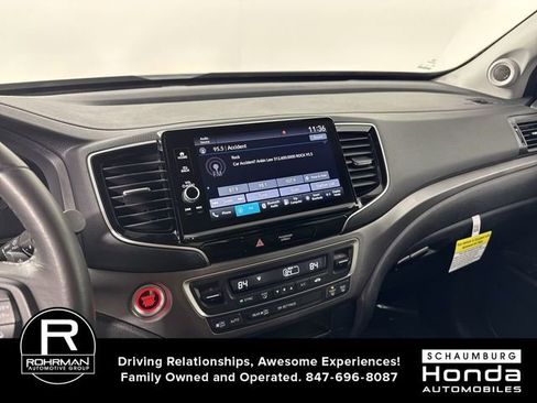 Certified 2025 Honda Ridgeline Sport image 6