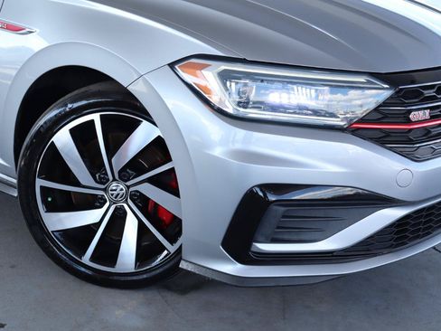 Used 2021 Volkswagen Jetta GLI FWD image 4