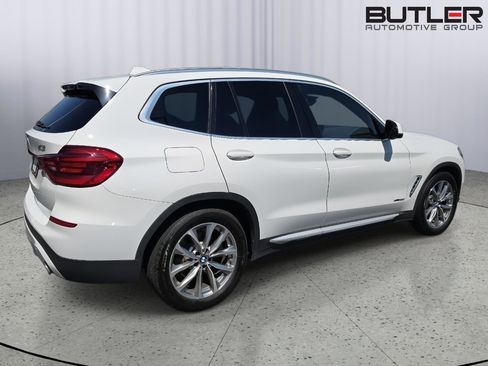 Used 2018 BMW X3 xDrive30i image 5