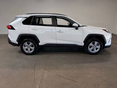 Used 2025 Toyota RAV4 XLE FWD image 2