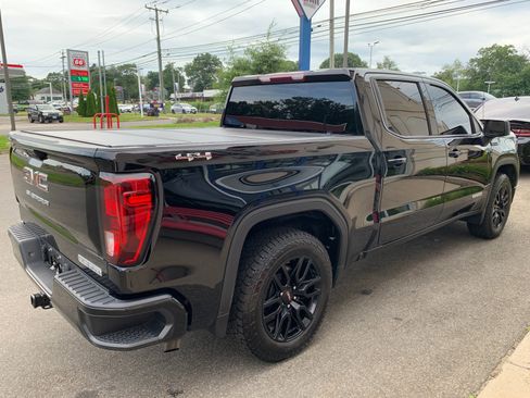 Used 2024 GMC Sierra 1500 Elevation AWD/4WD image 7