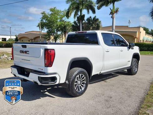 Certified 2021 GMC Sierra 1500 AT4 w/ AT4 Premium Package AWD/4WD image 4