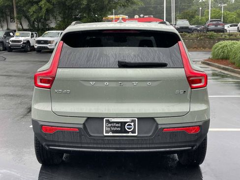 Certified 2025 Volvo XC40 B5 Ultra w/ Climate Package AWD/4WD image 6
