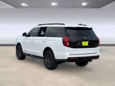 Used 2025 Ford Expedition Tremor AWD/4WD image 3