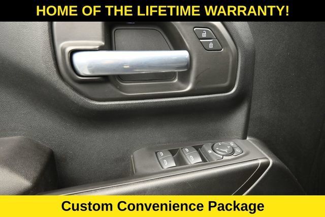 Used 2021 Chevrolet Silverado 1500 Custom Trail Boss w/ Midnight Edition AWD/4WD image 13