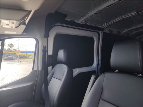 New 2026 Ford Transit 250 148 Medium Roof w/ Load Area Protection Package RWD image 13