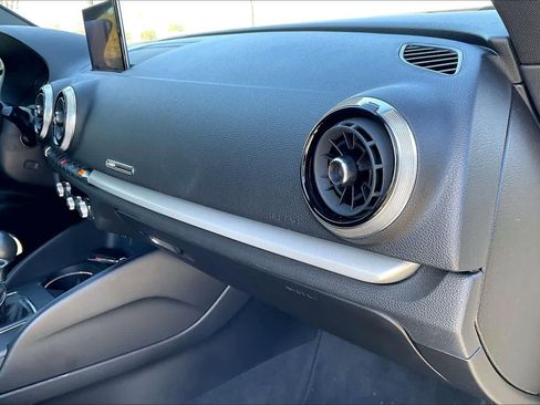 Used 2019 Audi A3 2.0T Premium image 16