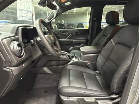 New 2026 Chevrolet Colorado W/T image 11