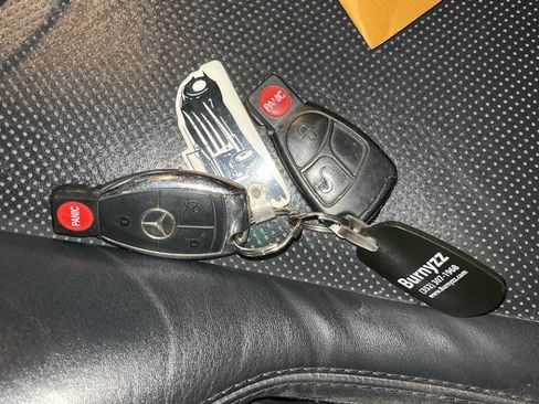 Used 2003 Mercedes-Benz SL 500 image 42