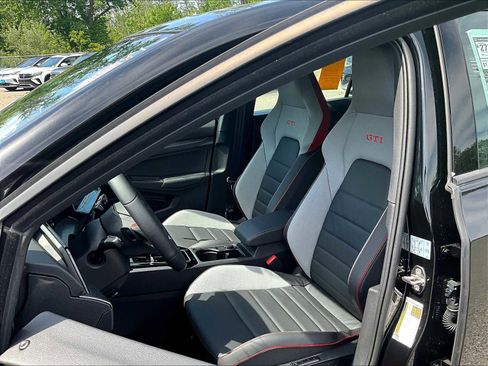 New 2025 Volkswagen GTI SE image 11