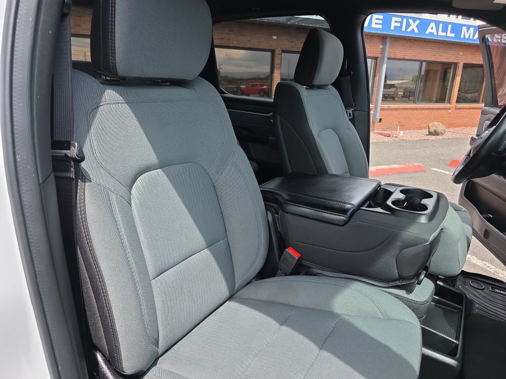 Used 2023 RAM 1500 Big Horn AWD/4WD image 31