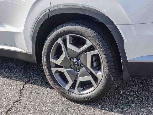 Used 2023 Hyundai Palisade SEL w/ Premium Package image 8