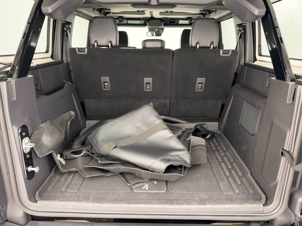 Used 2024 Ford Bronco Wildtrak AWD/4WD image 28