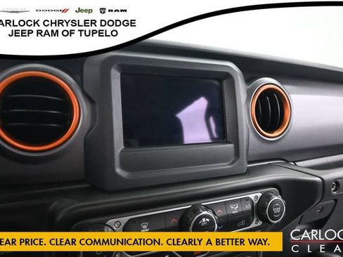 Used 2021 Jeep Gladiator Mojave w/ Safety Group AWD/4WD image 21