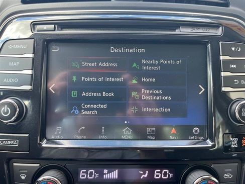 Used 2016 Nissan Maxima Platinum FWD image 16