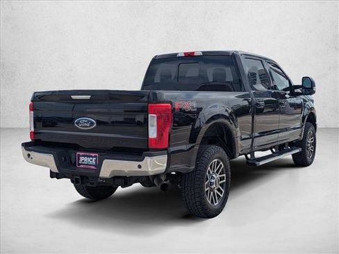 Used 2018 Ford F250 Lariat w/ Lariat Value Package AWD/4WD image 5