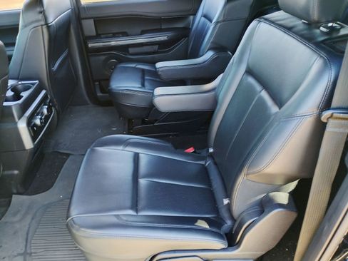 Used 2021 Ford Expedition Max XLT image 29