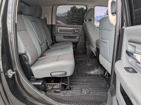 Used 2018 RAM 2500 Big Horn AWD/4WD image 13