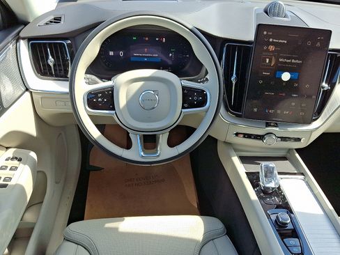 New 2026 Volvo XC60 T8 Ultra image 6