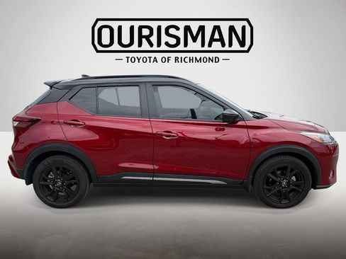 Used 2023 Nissan Kicks SR FWD image 5