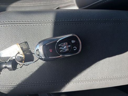 Used 2025 Buick Encore GX Preferred image 22