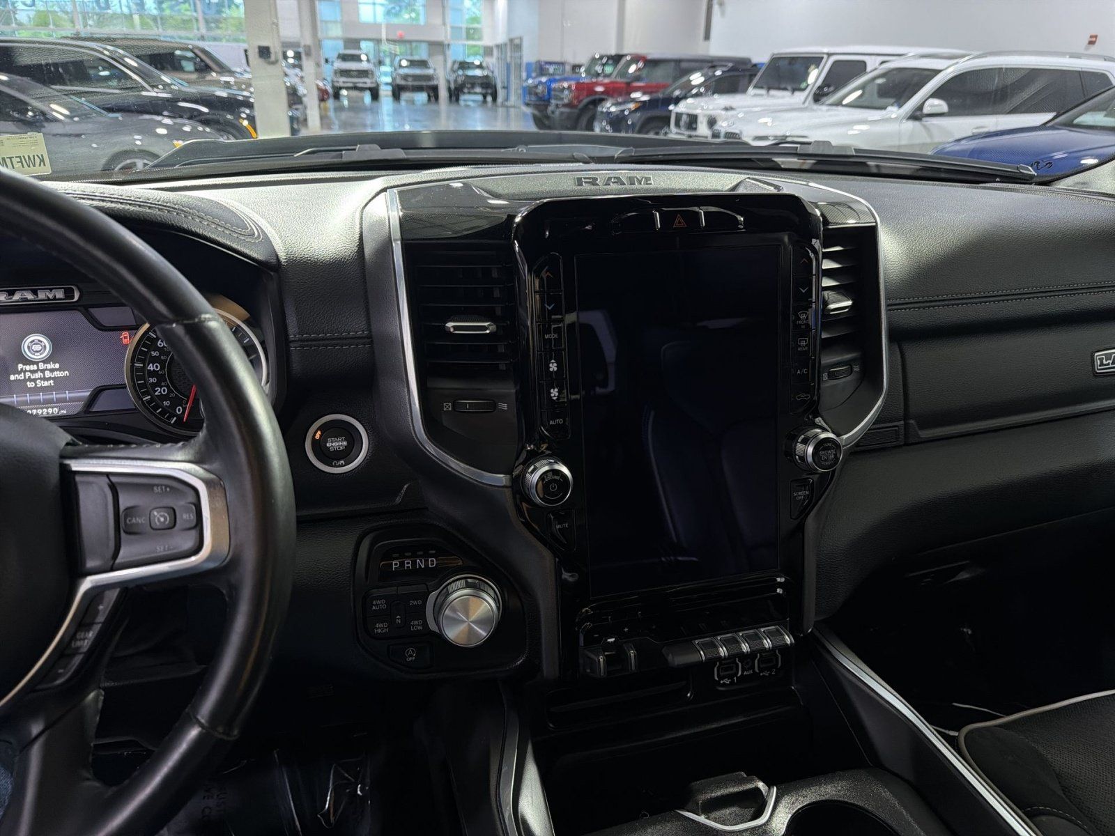 Used 2021 RAM 1500 Laramie AWD/4WD image 19