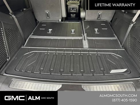 New 2026 GMC Yukon Denali w/ Sun & Power Step Package image 20