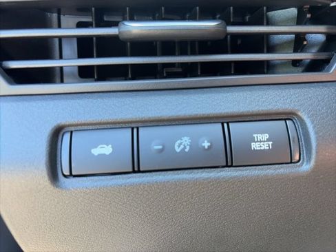 New 2026 Nissan Altima 2.5 SV FWD image 18