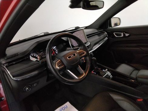 Used 2022 Jeep Compass Limited image 29