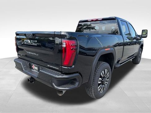 New 2026 GMC Sierra 2500 Denali Ultimate AWD/4WD image 7