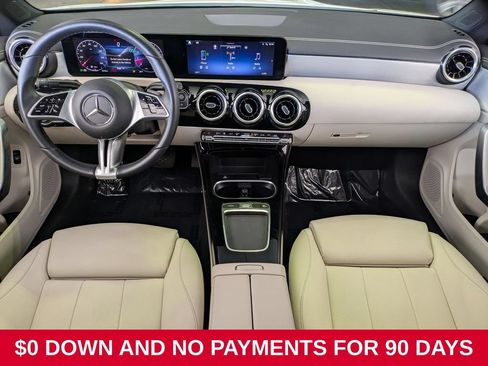 Used 2025 Mercedes-Benz CLA 250 image 25