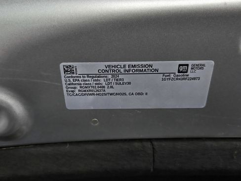 Used 2024 Cadillac XT4 Premium Luxury image 28