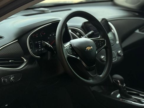 Used 2024 Chevrolet Malibu LS image 9
