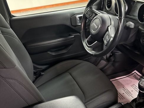 Used 2020 Jeep Wrangler Unlimited Sport S image 28