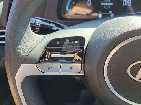 New 2026 Hyundai Elantra SE image 5