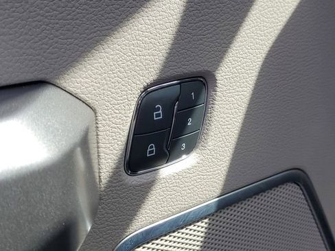 Used 2019 Ford F150 Limited AWD/4WD image 11