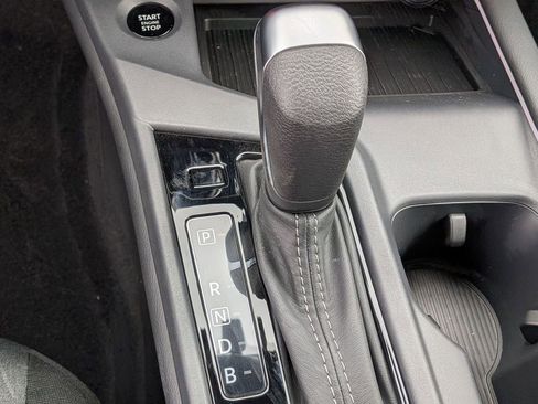 New 2026 Nissan Sentra SV w/ SV Convenience Package FWD image 17