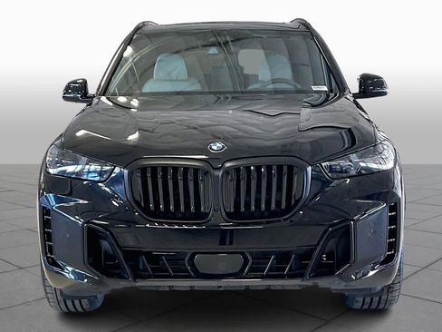 New 2026 BMW X5 sDrive40i image 3