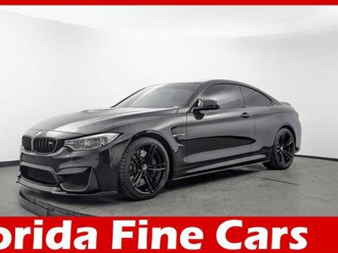 Used 2017 BMW M4 Coupe RWD image 1