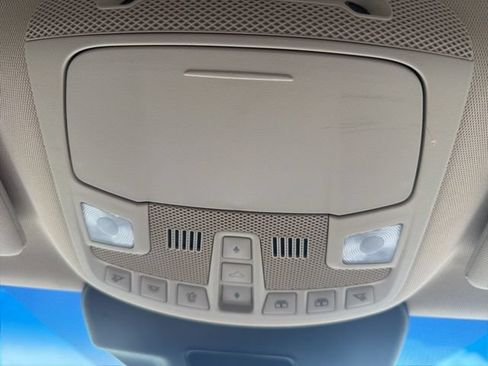 Used 2019 Lincoln Nautilus Reserve FWD image 43