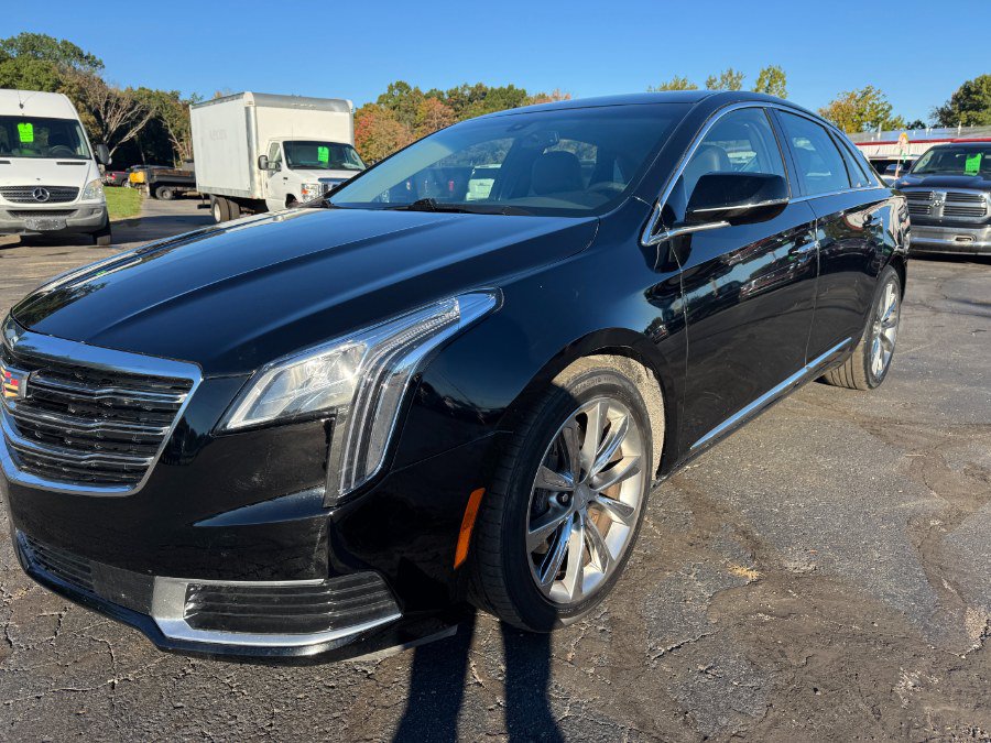 Used 2018 Cadillac XTS FWD image 9